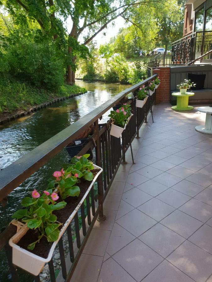 Appartement Kamienica Gorna 7 à Olsztyn  Extérieur photo